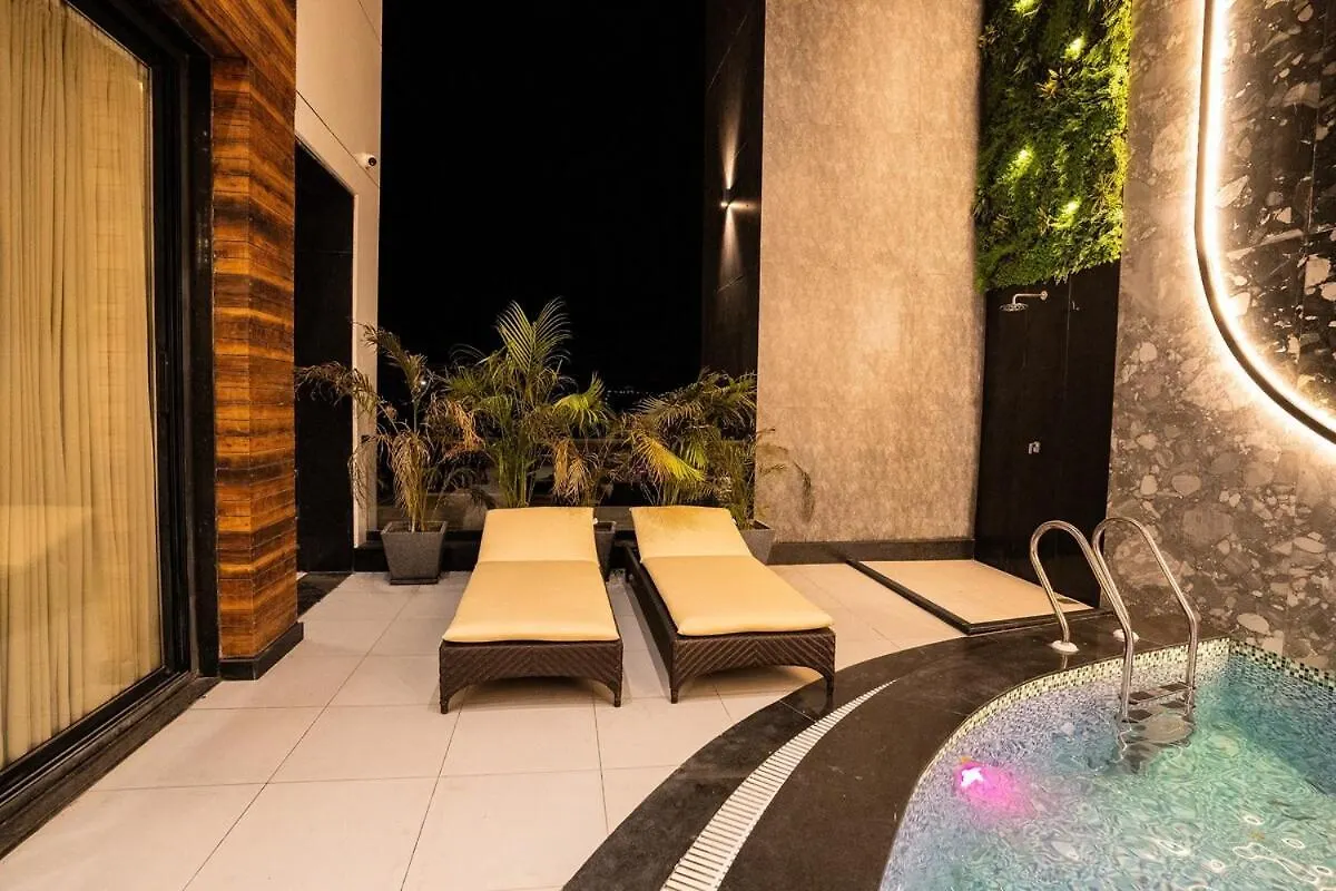 Apartment Shanti Villa Varanasi