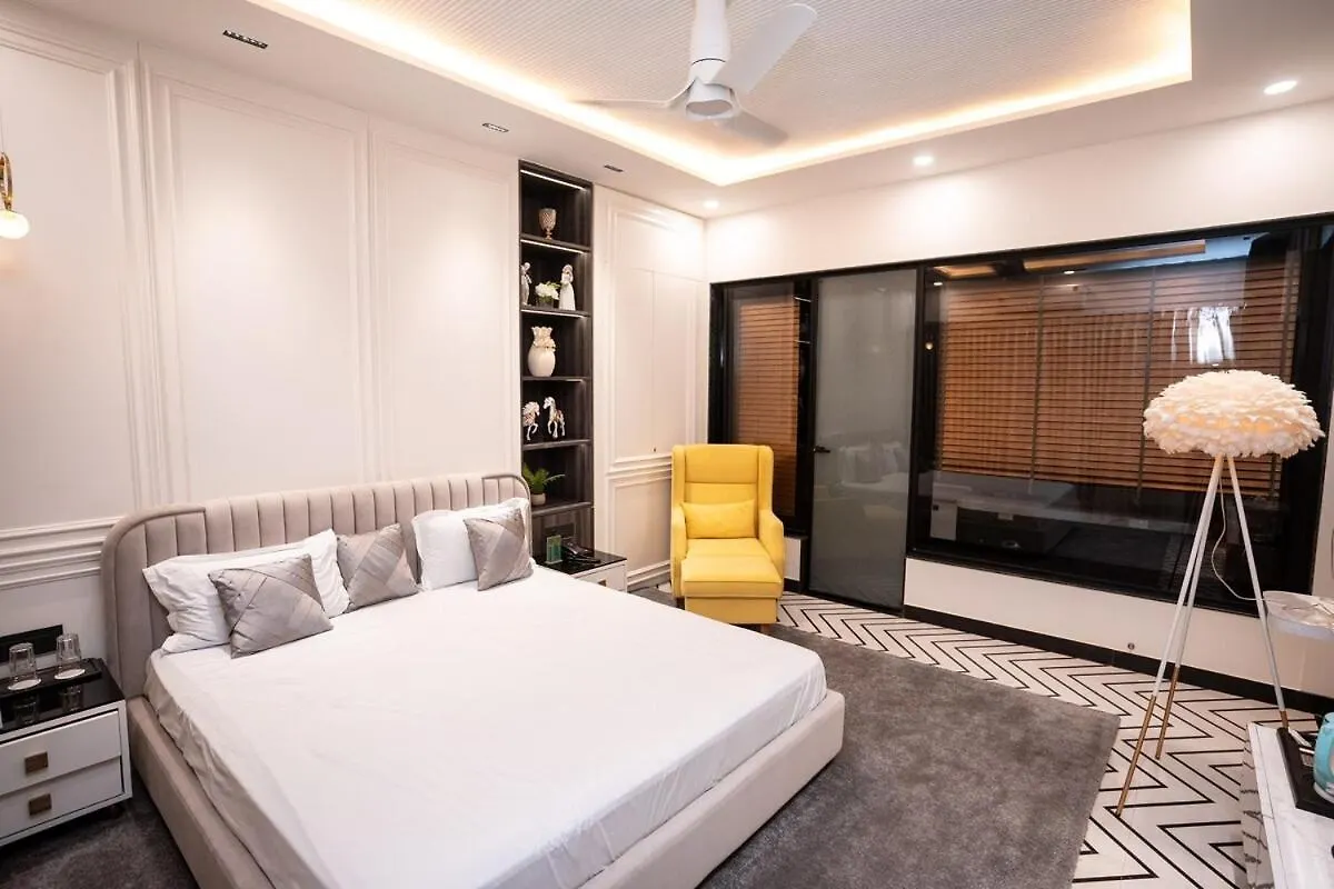 Apartment Shanti Villa Varanasi