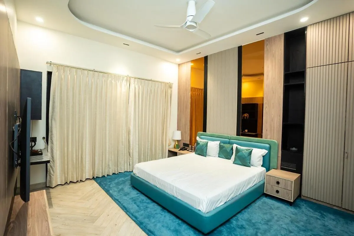 Apartment Shanti Villa Varanasi
