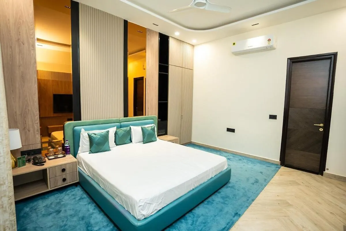 Apartment Shanti Villa Varanasi India